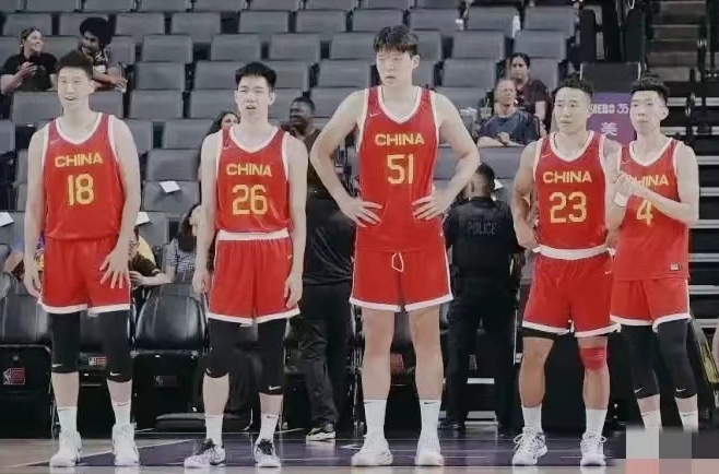 云南男篮在激战中击败江苏队，取得胜利
