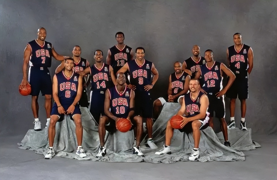 杏彩体育平台-美国男篮梦之队回归，矢志重返巅峰