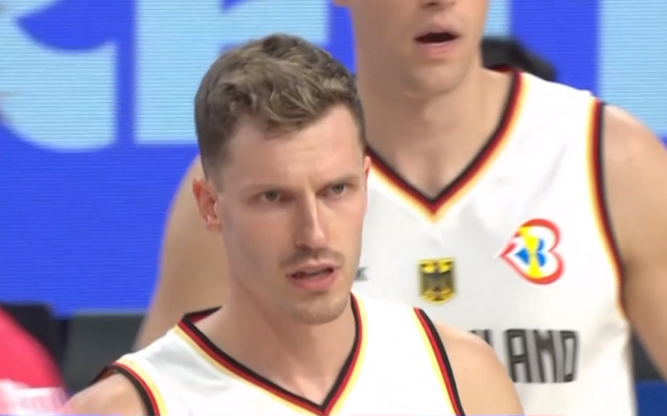 杏彩体育网页版-塞尔维亚连败，斯洛伐克队实现反超夺得胜利